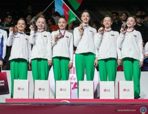 jr podium ph simone ferraro sfa04153